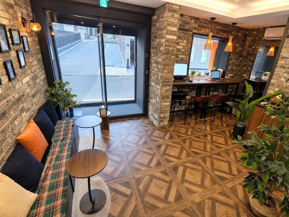 SR Compact Hotel Sinchon 2