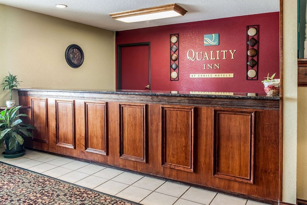 Quality Inn Lewisport 2