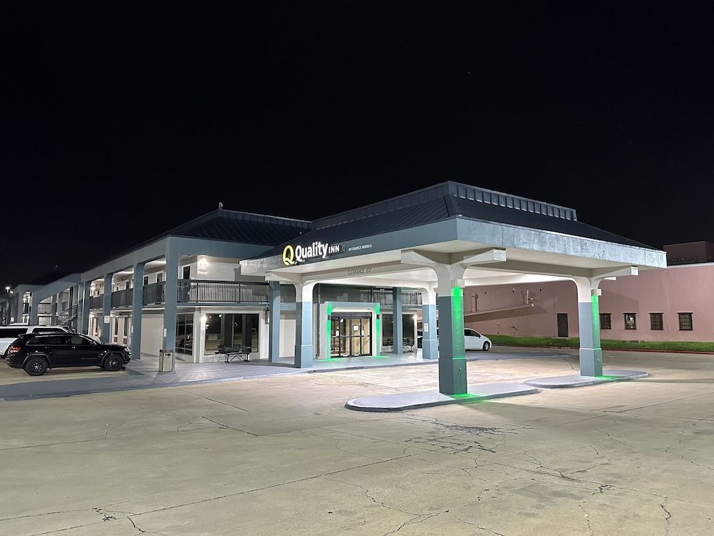 Quality Inn at Arlington Highlands 1