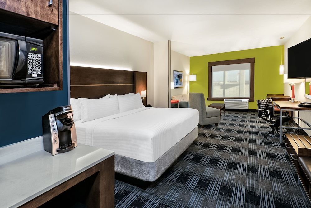 Holiday Inn Express & Suites AUSTIN - ROUND ROCK AREA by IHG 2