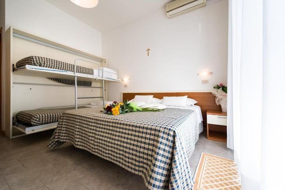 Hotel Lem-Casadei 2