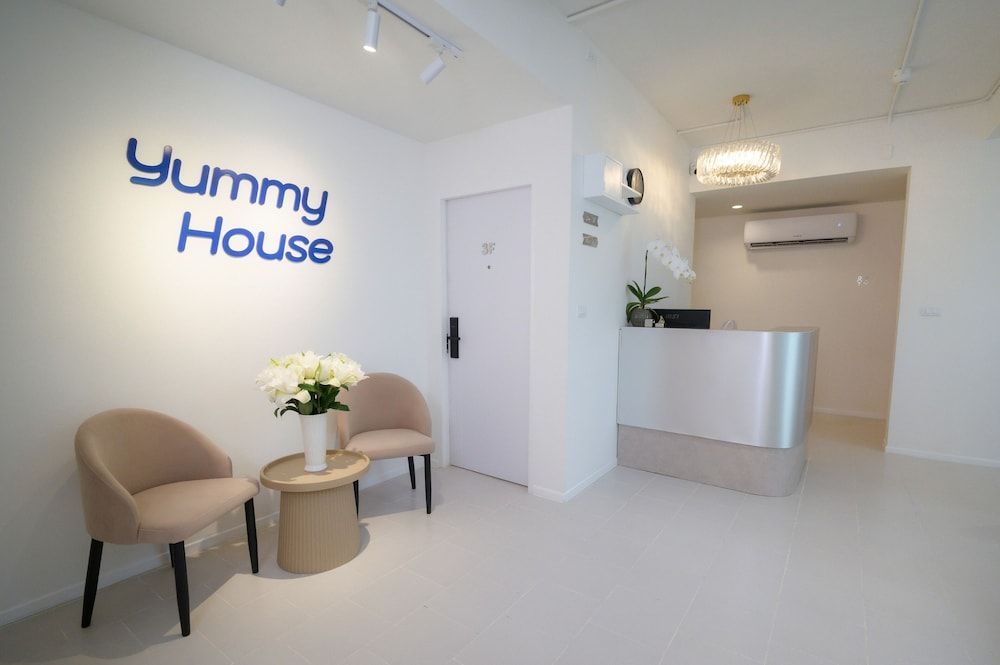 Yummy House 2