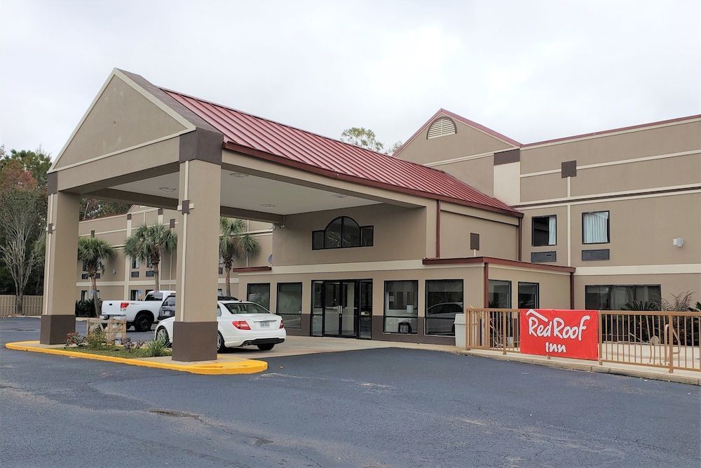 Red Roof Inn Moss Point 1