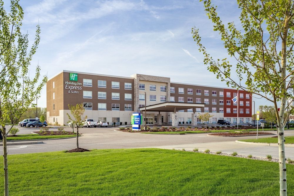 Holiday Inn Express & Suites HAMMOND by IHG 1