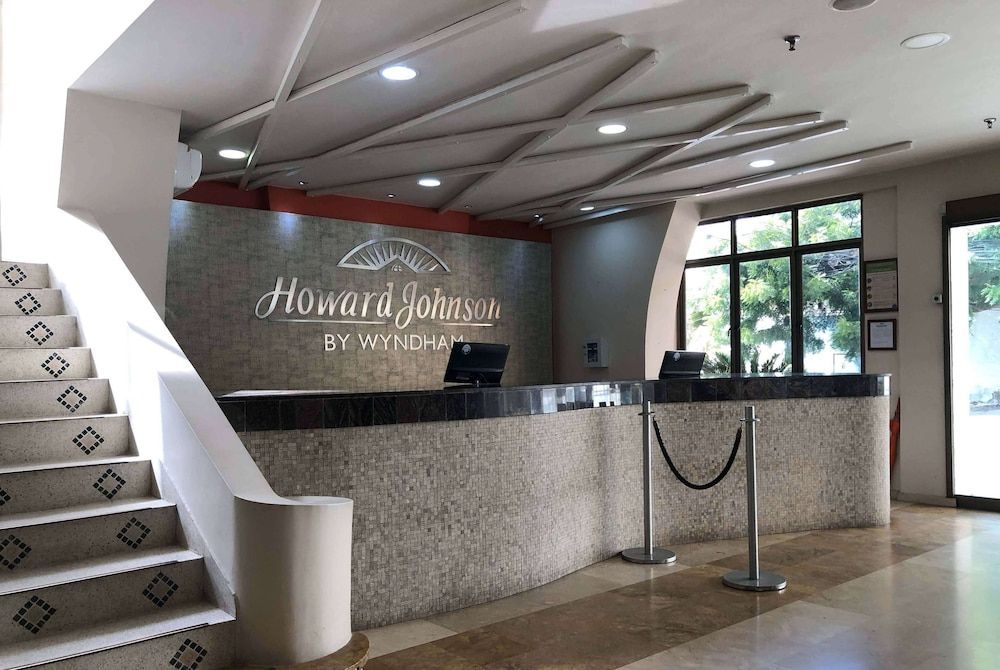 Howard Johnson Hotel Versalles Barranquilla 2
