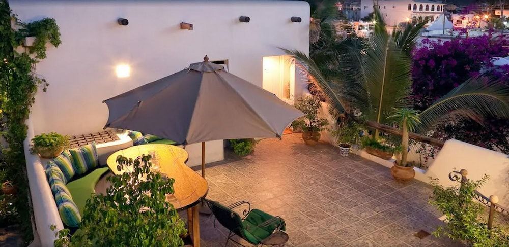 Los Milagros Hotel 1
