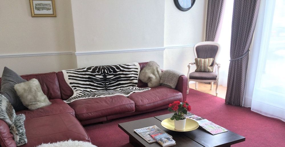 Devonshire House 1