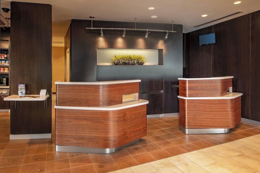 Courtyard by Marriott Hagerstown 2