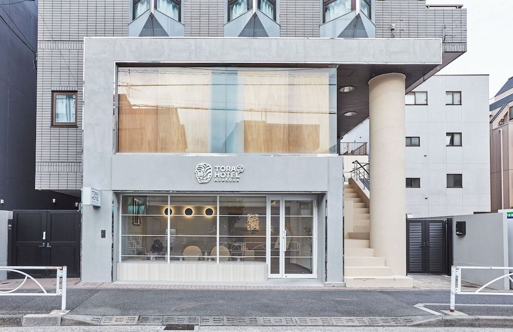 Tora Hotel Asakusa 1