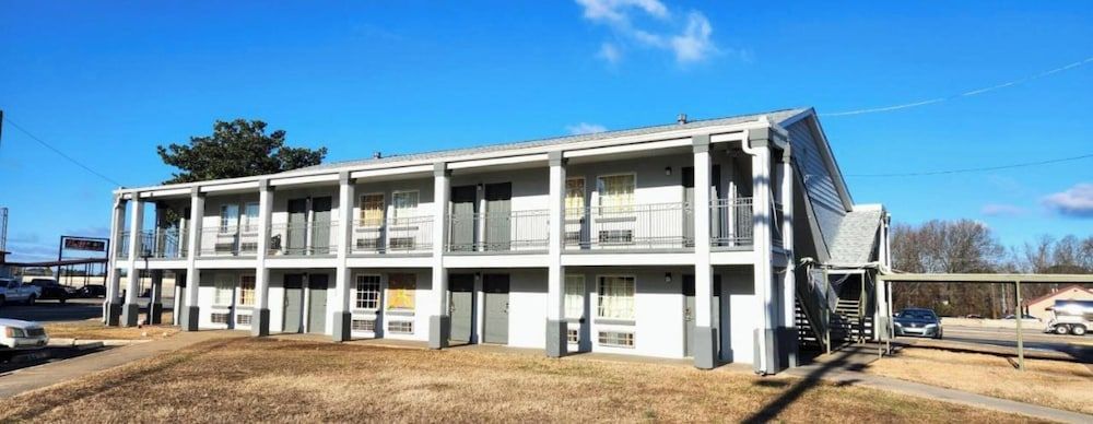 Jacksonville Inn 1