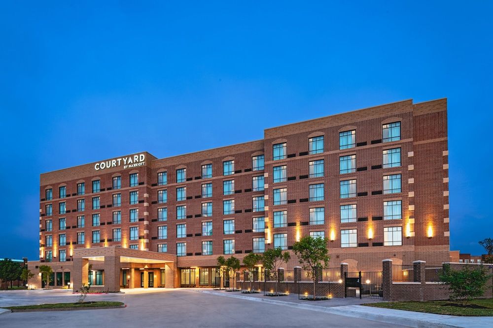 Courtyard by Marriott Dallas Frisco 1