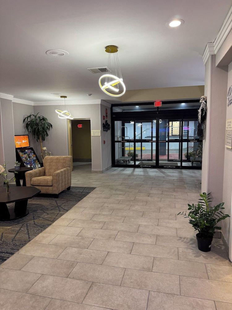 Regency Inn & Suites New London, Mystic 2
