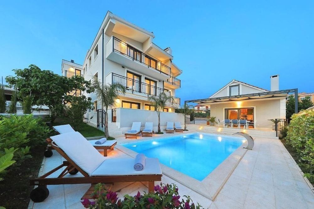 Luxury Aparthotel Zadar 1