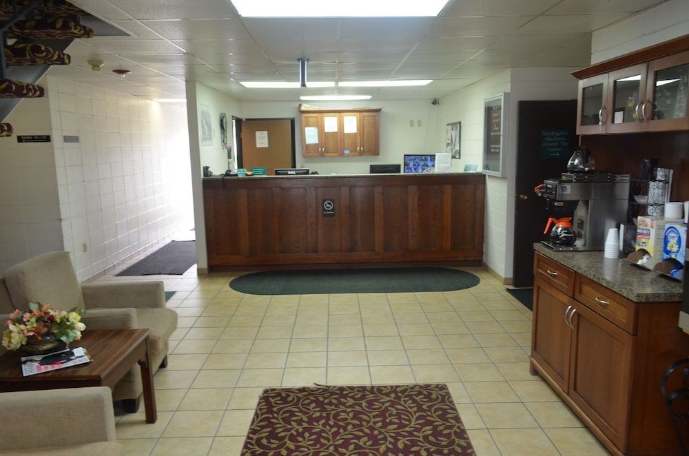 Grand Inn Fargo 2