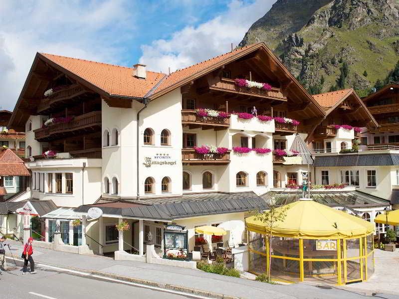 Hotel Mittagskogel Pitztal 1
