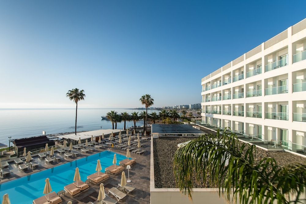 Evalena Beach Hotel 1