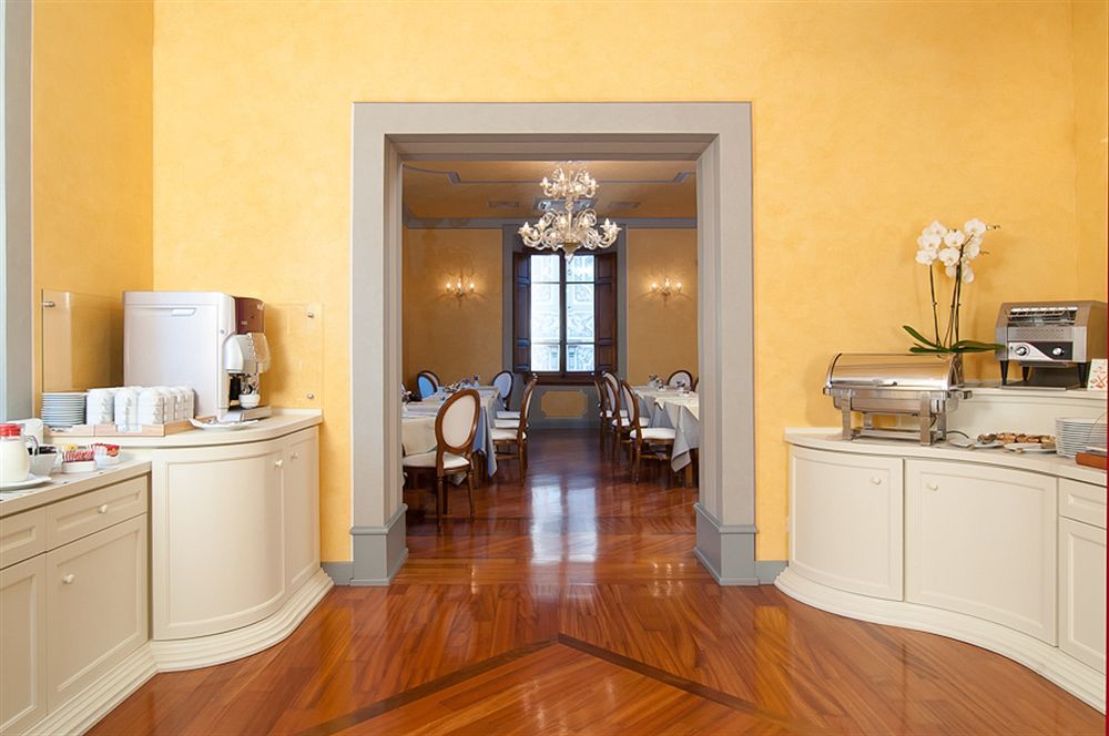 Hotel Pierre 2
