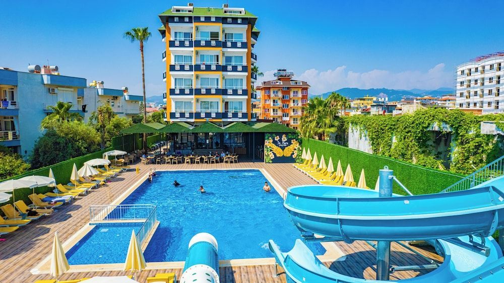 DE MARE FAMILY Hotel 1