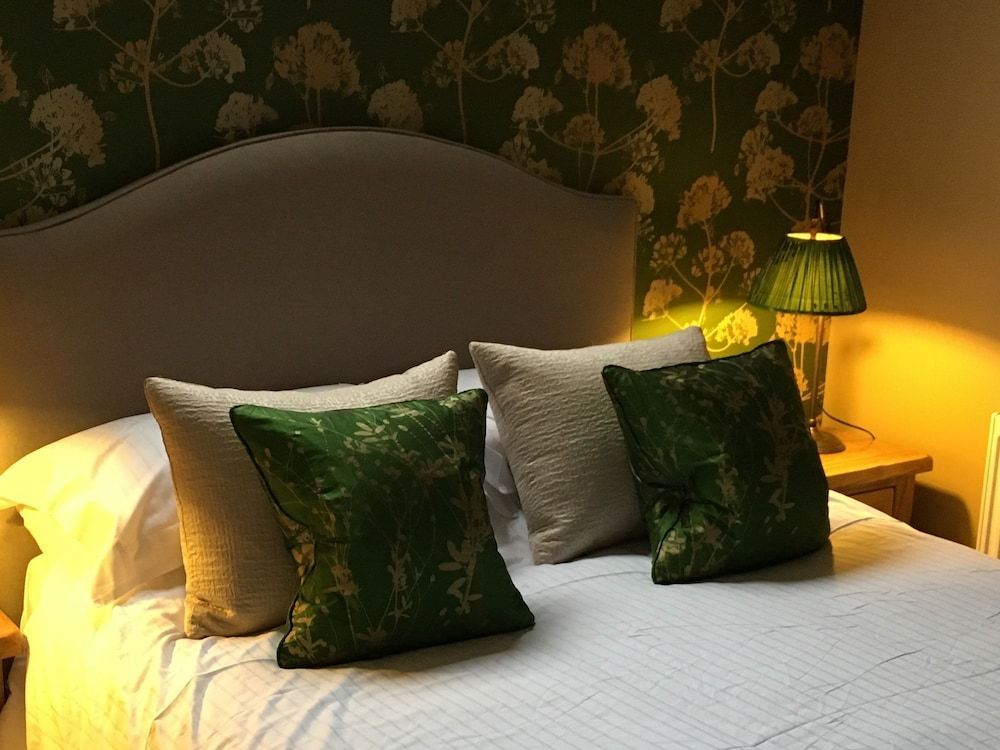 The Who'd Have Thought It Inn 2