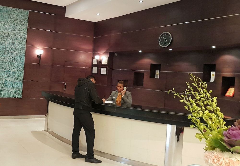Diva Hotel 2