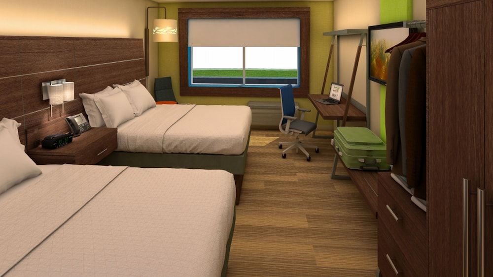 Holiday Inn Express & Suites Tulsa NE - Claremore by IHG 1