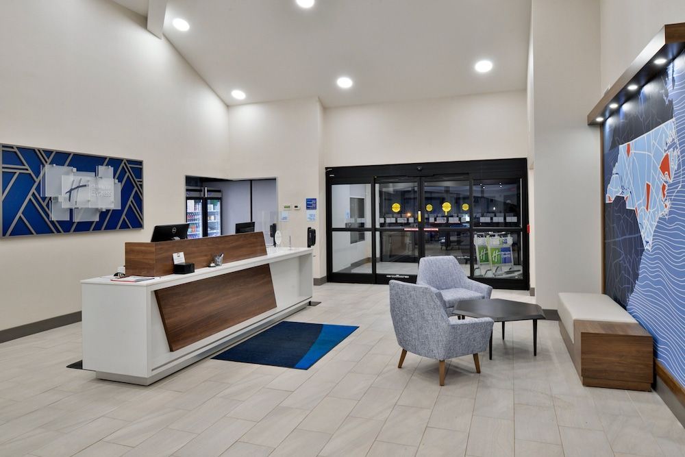 Holiday Inn Express WINSTON-SALEM MEDICAL CTR AREA by IHG 1