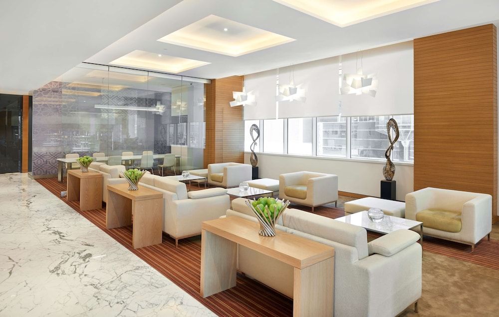Hyatt Place Dubai Baniyas Square 2