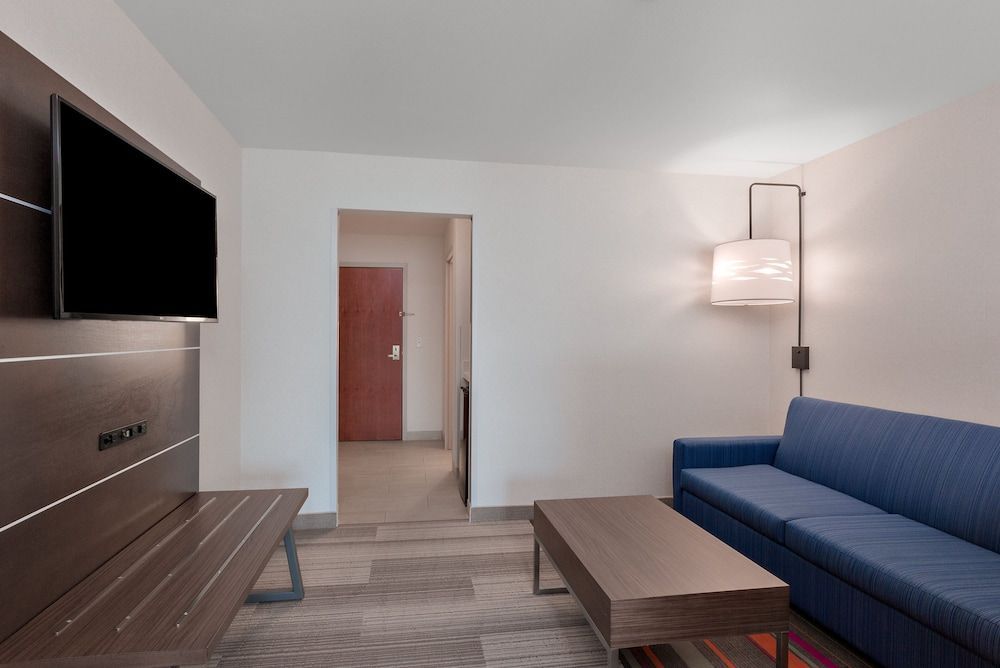 Holiday Inn Express ELLENSBURG by IHG 2