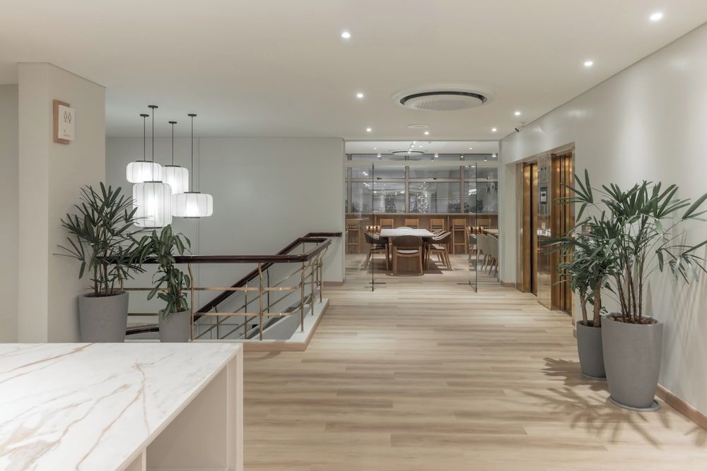 Hotel Solans Carlton 1