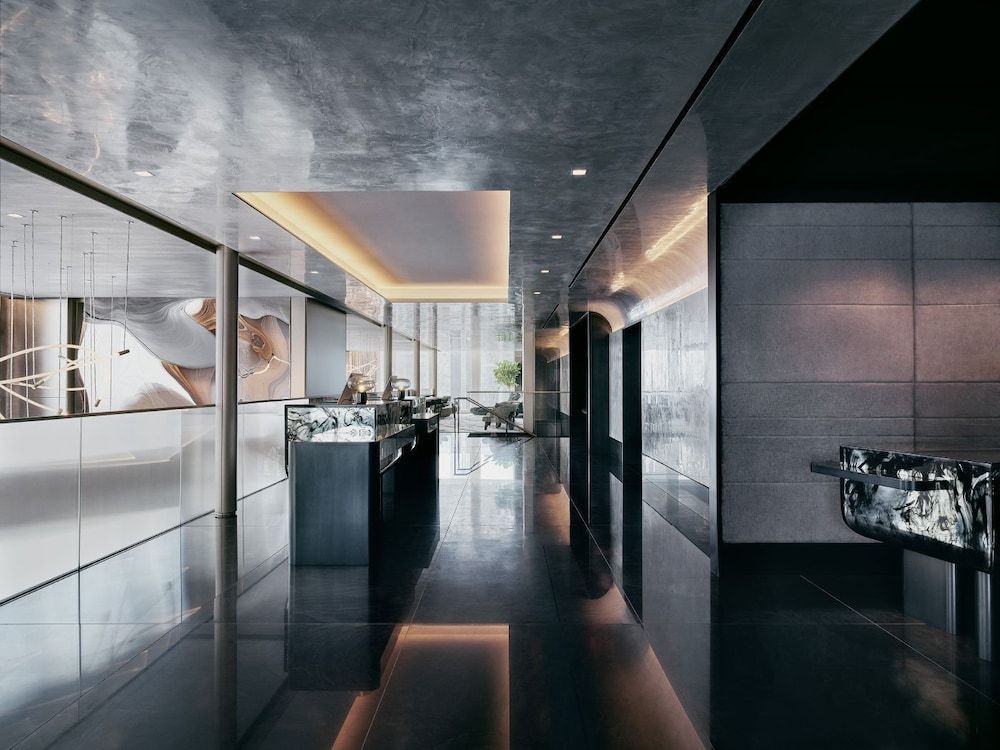 Equinox Hotel New York 2