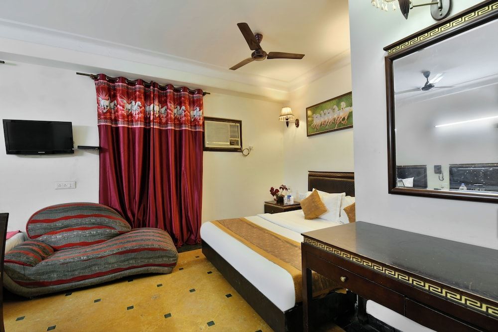 Hotel Revels By A1Rooms 2