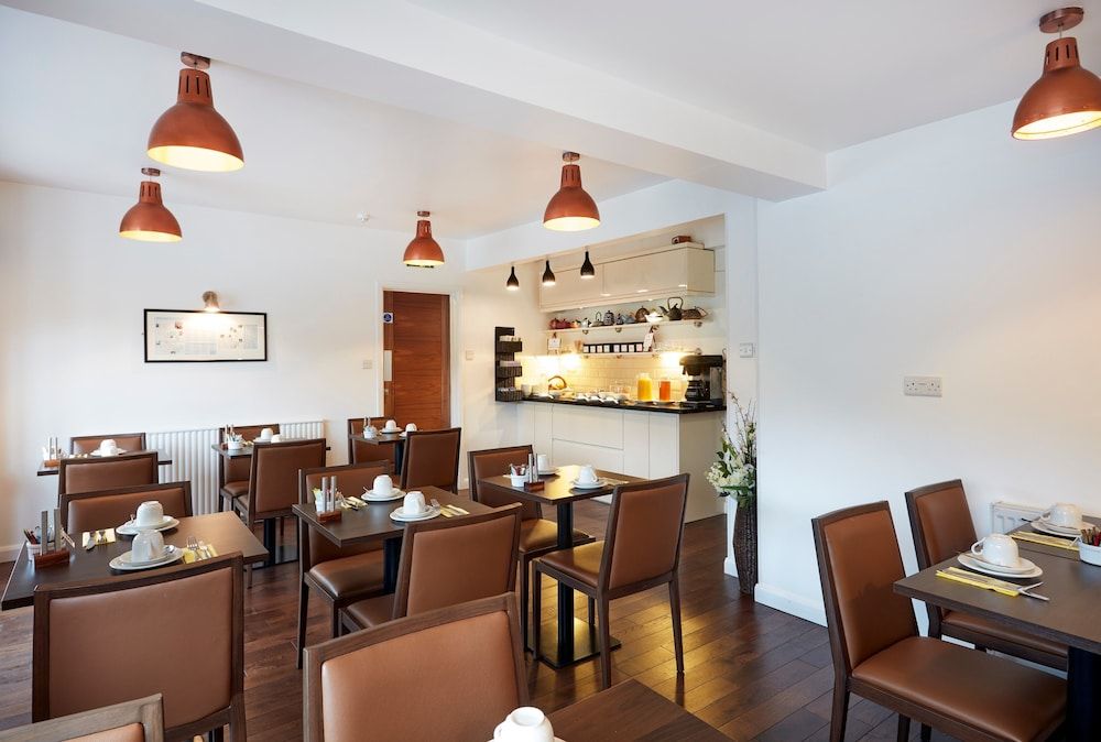 Conifers Guest House 1