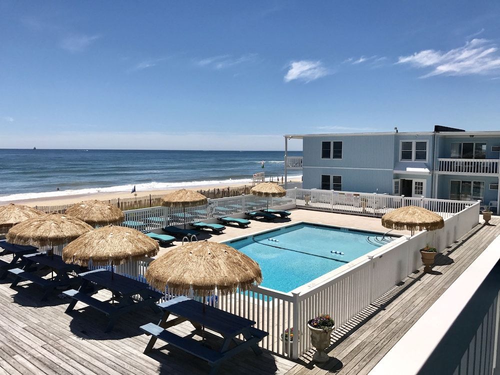 Ocean Surf Resort 1