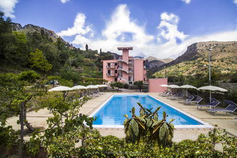 Residence Villa Mare Taormina 1
