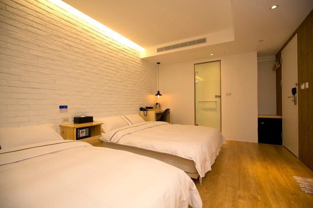 York Hotel 2