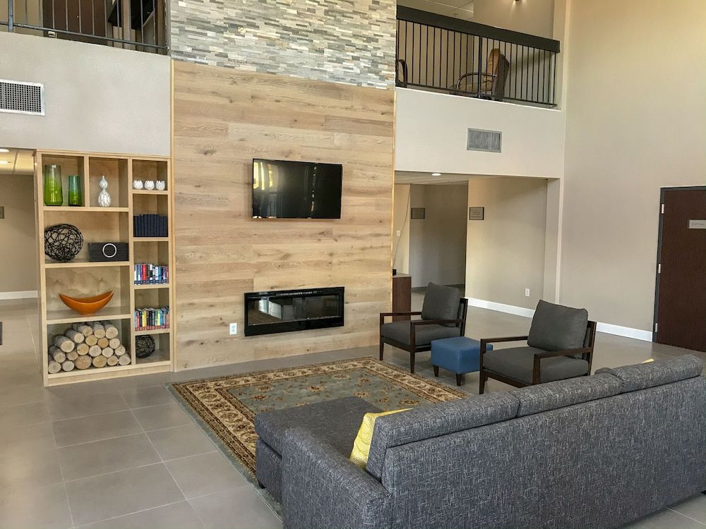 Comfort Suites Shenandoah-The Woodlands 2
