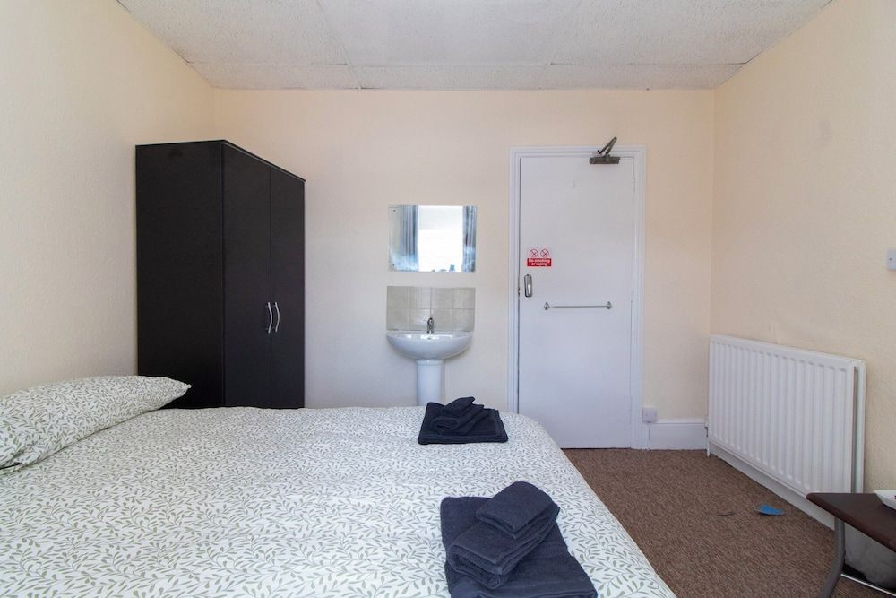 Brookvale Guest House Room 10 2