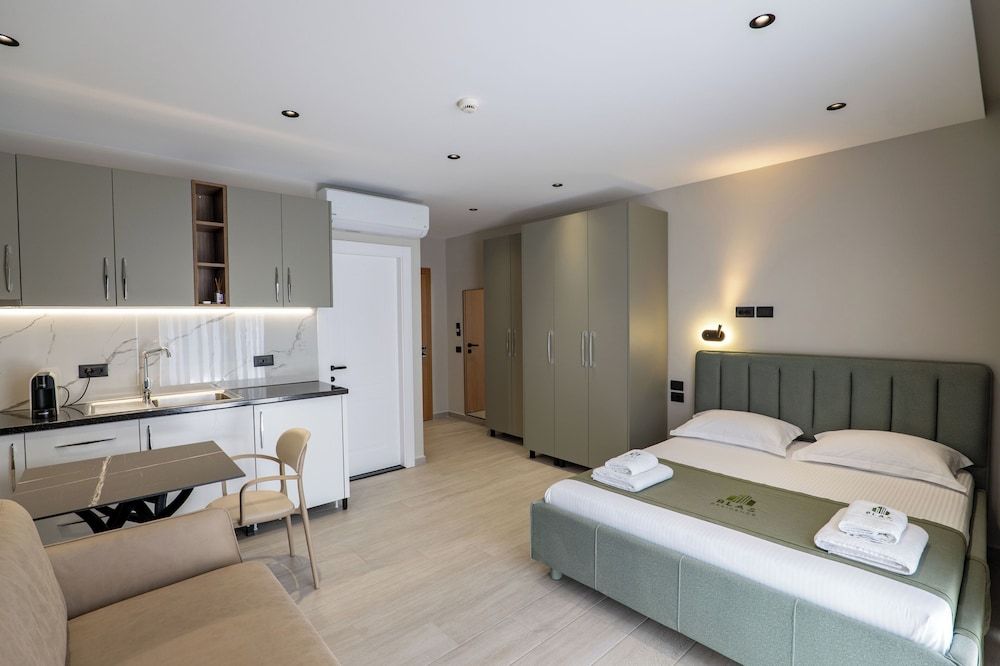 Blas Residence 1