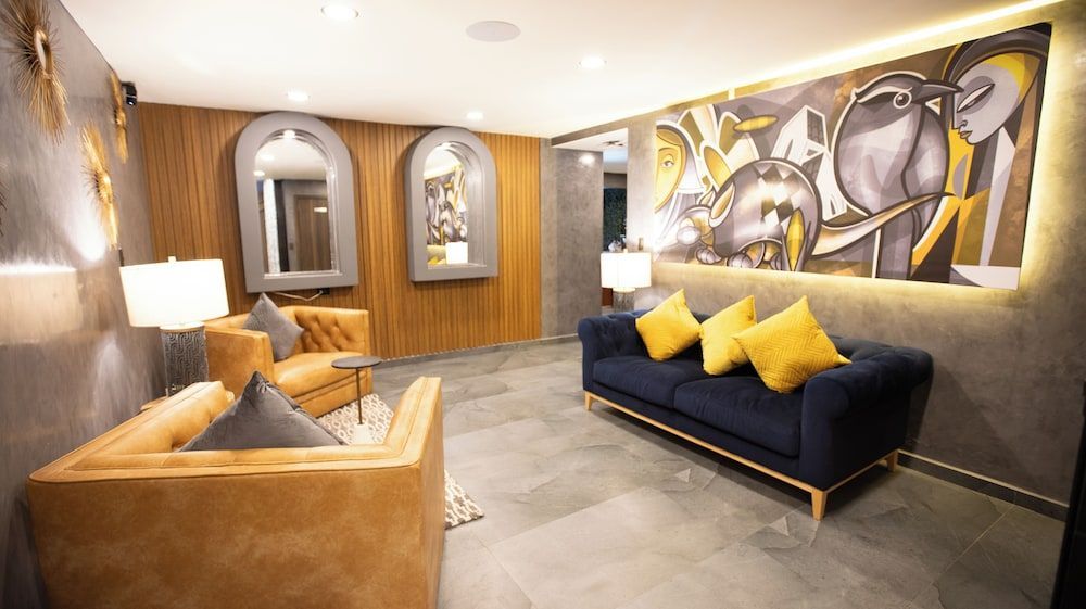 Hotel Ramada Inn 2