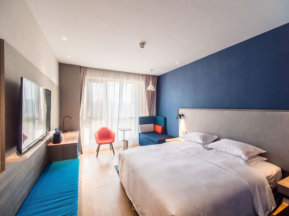 Holiday Inn Express Kunming West by IHG 2