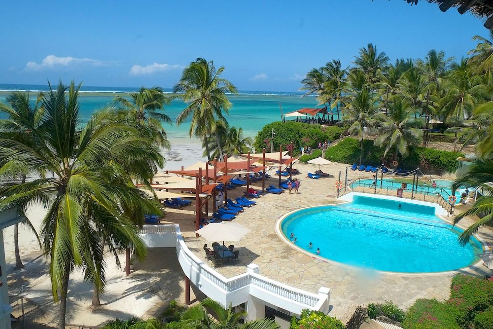Voyager Beach Resort 1