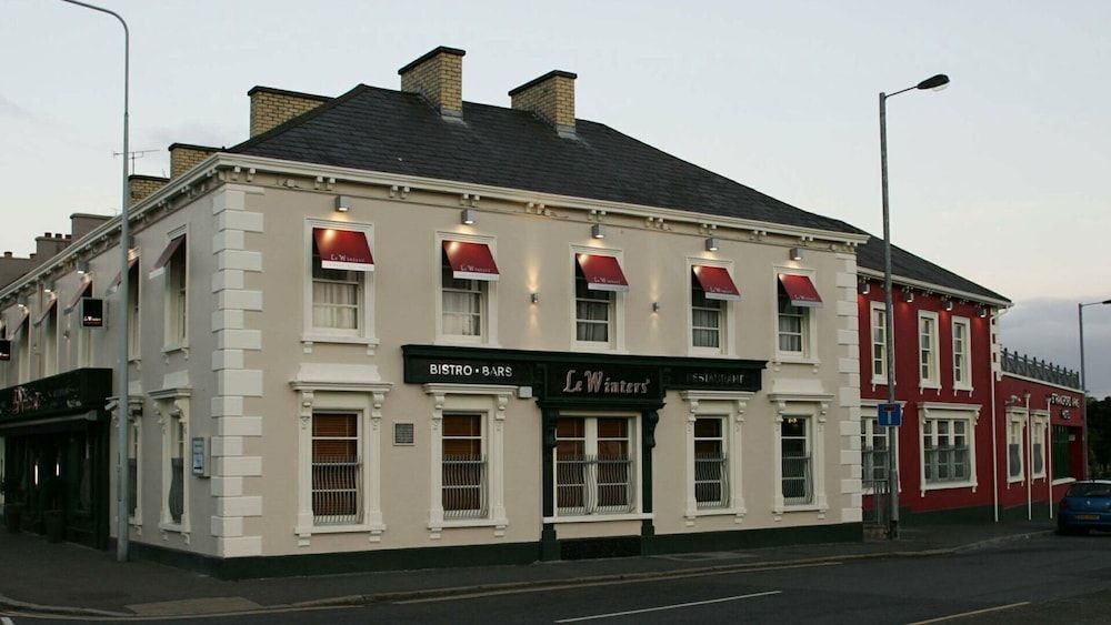 Strangford Arms Hotel 1