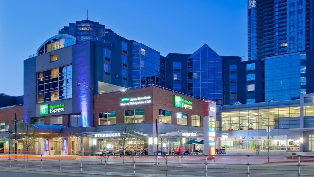 Holiday Inn Express VANCOUVER-METROTOWN (BURNABY) by IHG 1