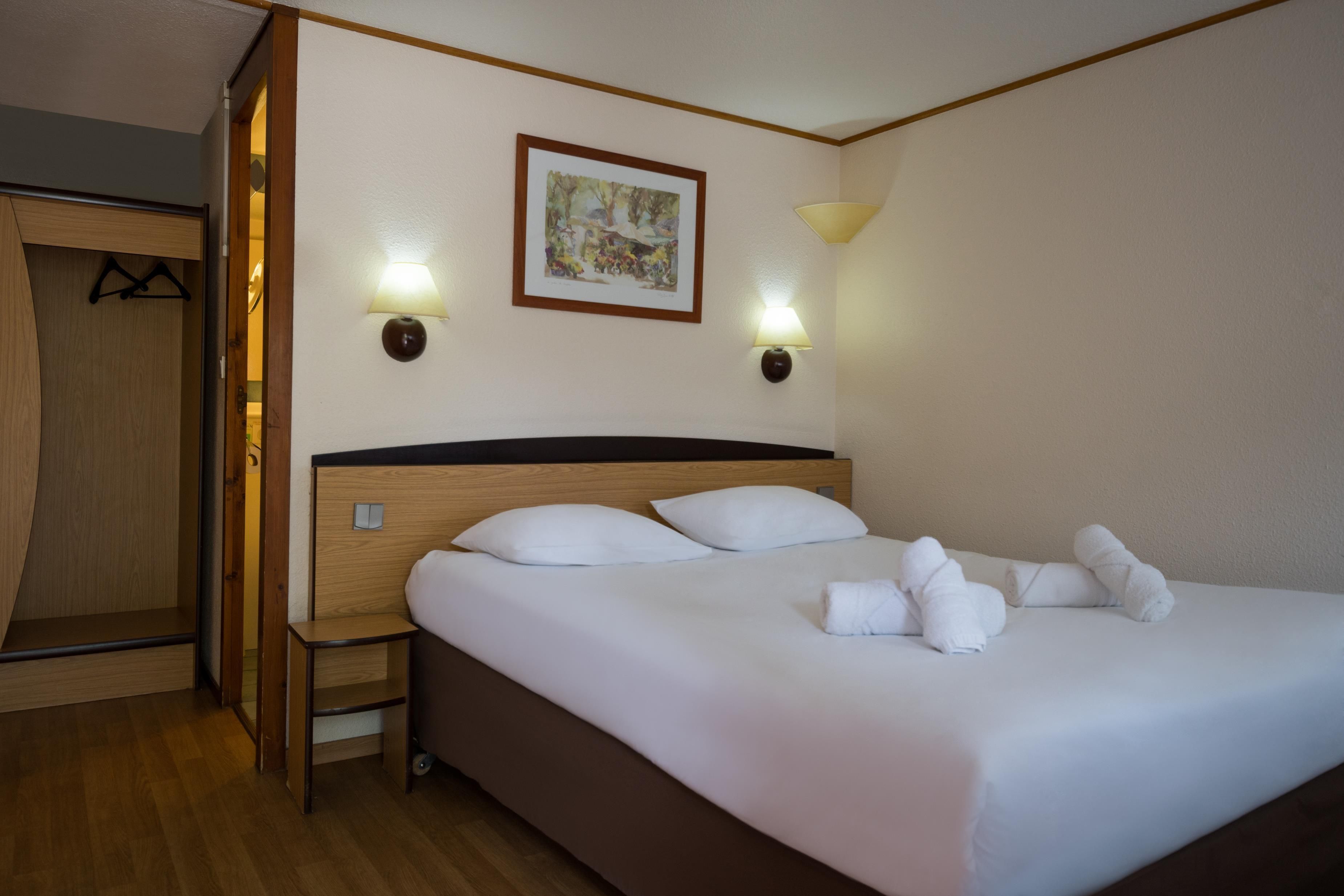 The Originals Access, Hôtel Foix 1