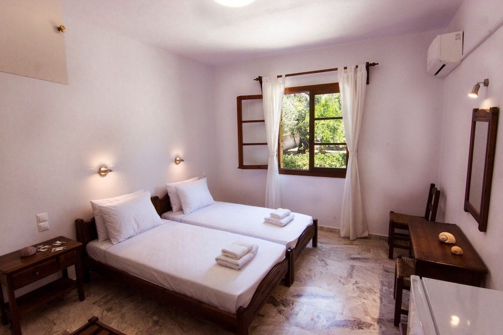 Naftilos Skiathos 2