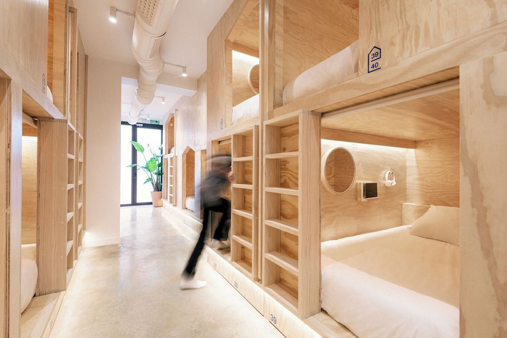 Colo Colo. The Smart Hostel Valencia 1