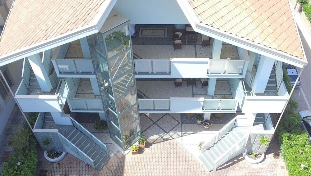 Hotel Diamante 1