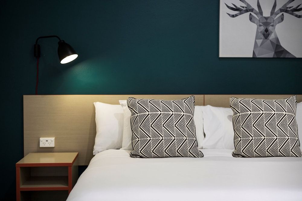 Greenacre Hotel 1