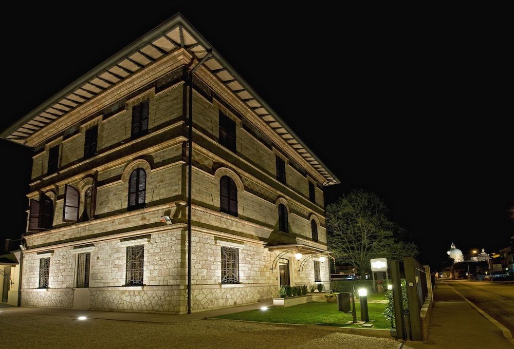 Villa Raffaello Park Hotel 1