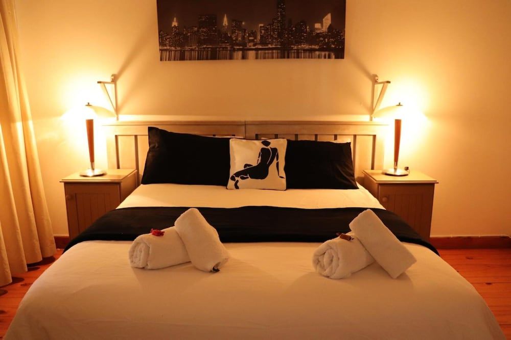 Le Bay Lodge 1